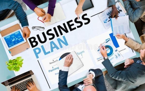 How Startups Should Approach Their First Fundraise